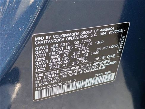 Used 2022 Volkswagen Atlas SEL R-Line AWD/4WD image 28
