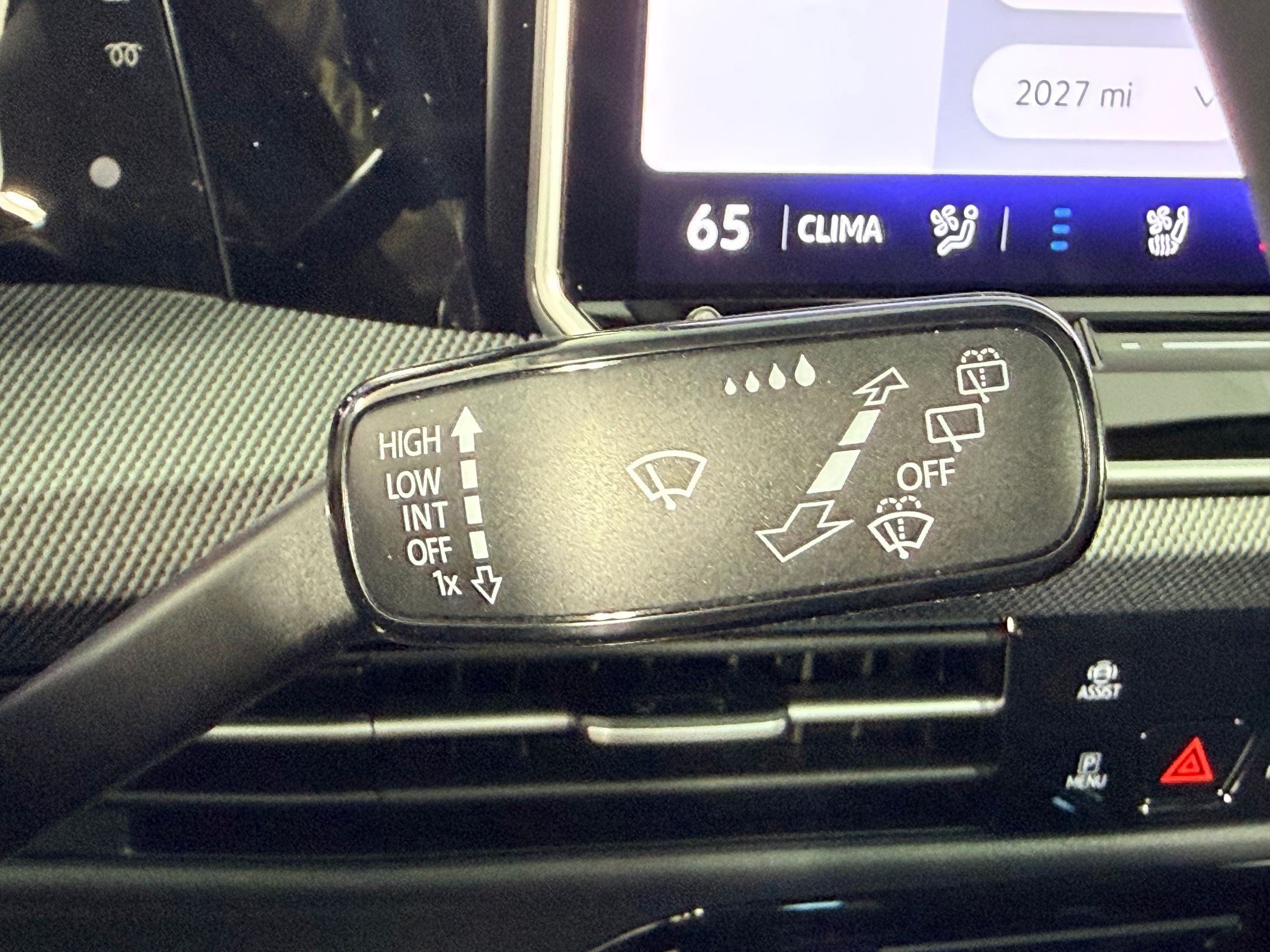 Used 2026 Volkswagen Golf AWD/4WD image 27