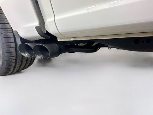 Used 2023 Ford F150 XLT RWD image 35
