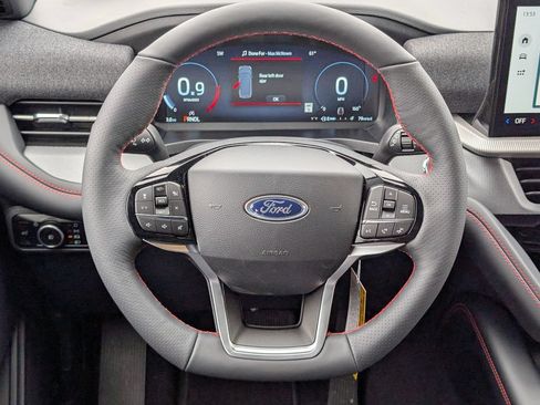 New 2026 Ford Explorer ST-Line w/ ST-Line Street Pack AWD/4WD image 10
