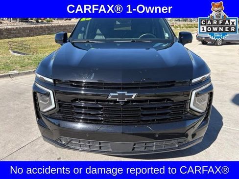 Used 2025 Chevrolet Suburban RST w/ Comfort Package AWD/4WD image 2