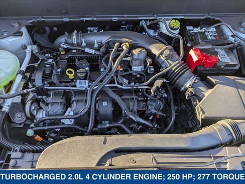 New 2024 Ford Maverick Tremor w/ Tremor Off-Road Package image 32