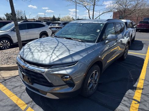 Used 2023 Chevrolet Blazer LT w/ Convenience Package image 2