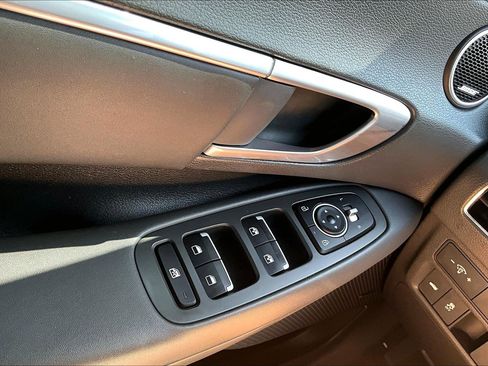 Used 2020 Hyundai Sonata SEL Plus w/ Tech Package FWD image 34