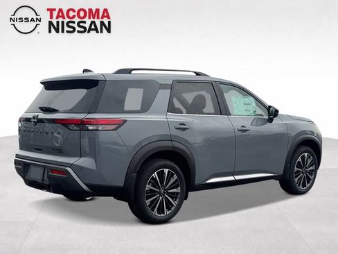 New 2026 Nissan Pathfinder Platinum AWD/4WD image 5