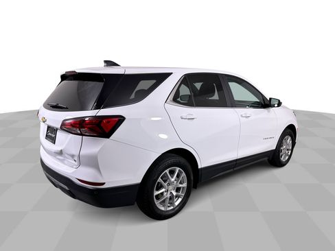 Used 2023 Chevrolet Equinox LT image 44