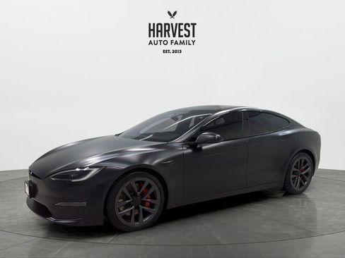 Used 2024 Tesla Model S Plaid image 1