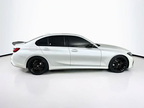 Used 2022 BMW 330i Sedan w/ M Sport Package RWD image 26