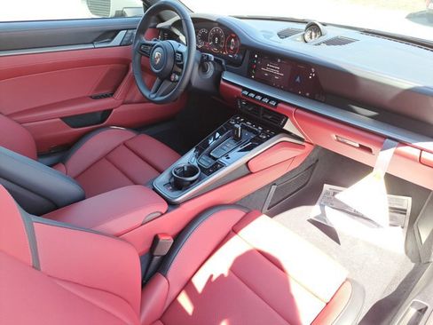 Used 2026 Porsche 911 Carrera image 15