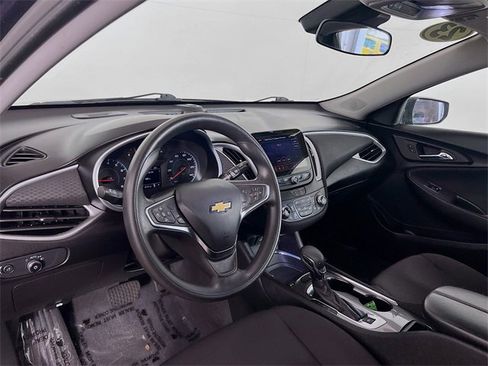 Used 2023 Chevrolet Malibu LT image 11