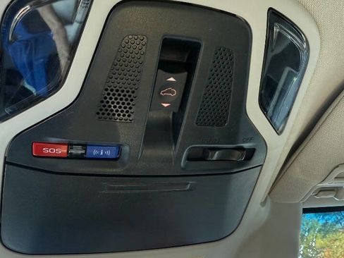 Used 2022 Subaru Outback Limited image 21