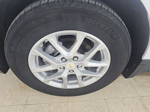 Used 2024 Chevrolet Equinox LT w/ LPO, Floor Liner Package image 23