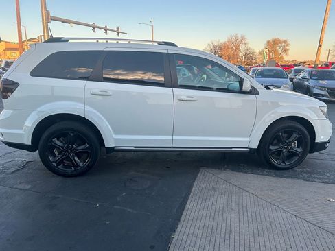 Used 2020 Dodge Journey Crossroad image 4