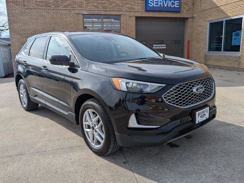 Used 2024 Ford Edge SEL image 5