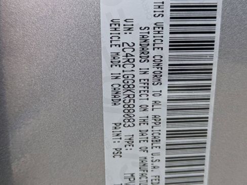 Used 2019 Chrysler Pacifica Limited w/ Advanced Safetytec Group image 22