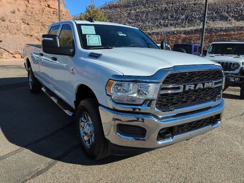 Used 2024 RAM 2500 Tradesman w/ Chrome Appearance Group image 3
