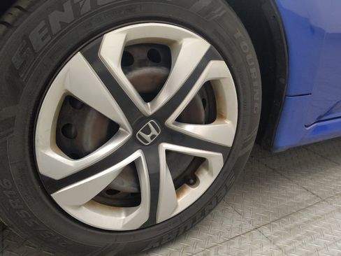 Used 2018 Honda Civic LX image 31