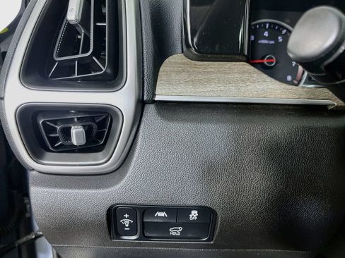 Used 2021 Kia Sorento EX w/ Panoramic Sunroof Package FWD image 13