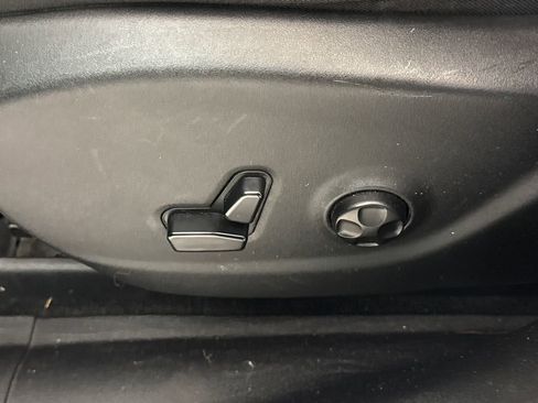 Used 2014 Jeep Cherokee Trailhawk w/ Technology Group AWD/4WD image 20