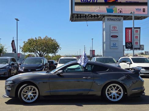 Used 2020 Ford Mustang GT w/ GT Performance Package RWD image 4