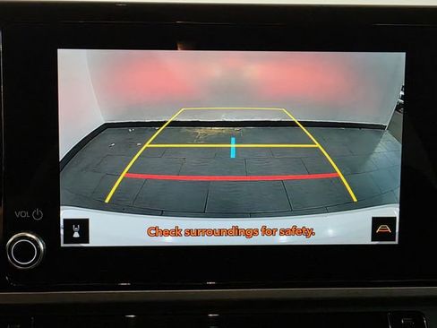 Used 2026 Toyota Camry LE FWD image 19