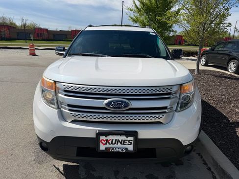 Used 2013 Ford Explorer XLT AWD/4WD image 3