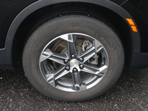 Used 2024 Chevrolet Blazer LT w/ Convenience Package FWD image 34