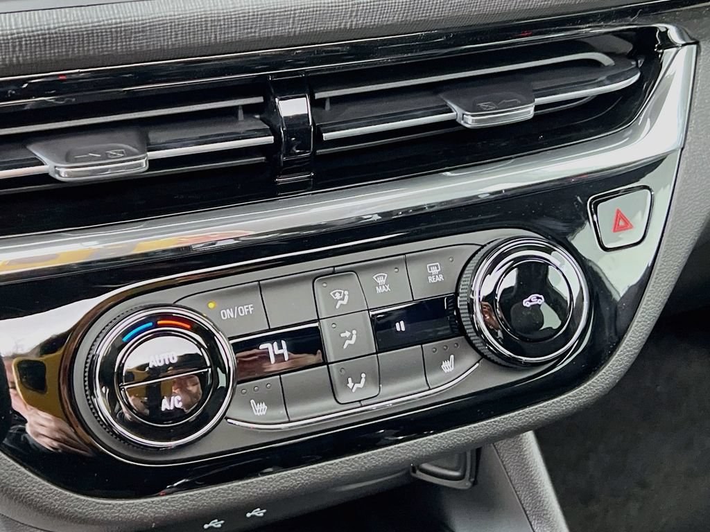 New 2026 Buick Envista Sport Touring w/ Convenience I Package FWD image 14
