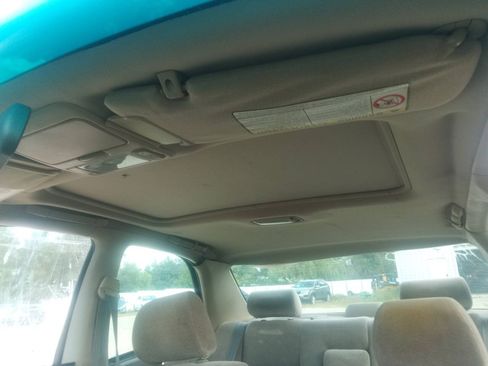 Used 1998 Toyota Camry LE FWD image 34