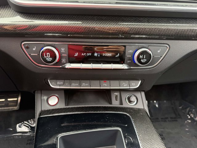 Used 2023 Audi SQ5 Premium Plus w/ Premium Plus Package AWD/4WD image 20