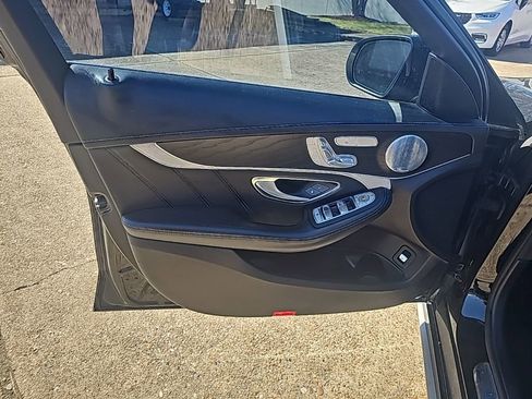 Used 2016 Mercedes-Benz C 63 AMG S image 15