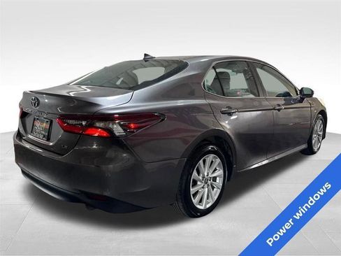 Used 2023 Toyota Camry LE FWD image 5
