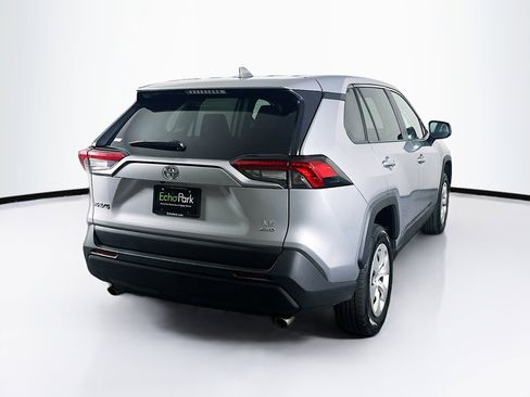 Used 2024 Toyota RAV4 LE image 9