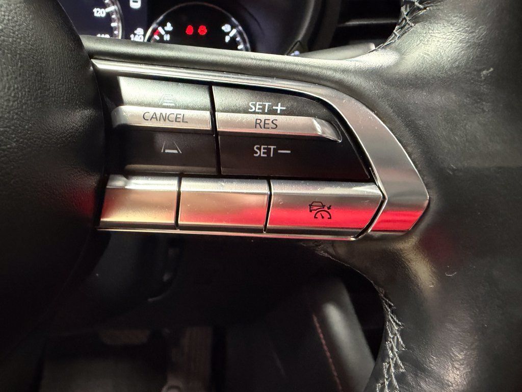 Certified 2023 MAZDA MAZDA3 s AWD/4WD image 13