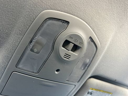 Used 2011 Toyota Prius Two FWD image 28