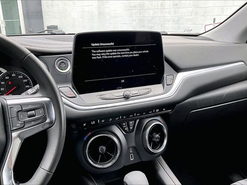 Used 2024 Chevrolet Blazer LT image 7