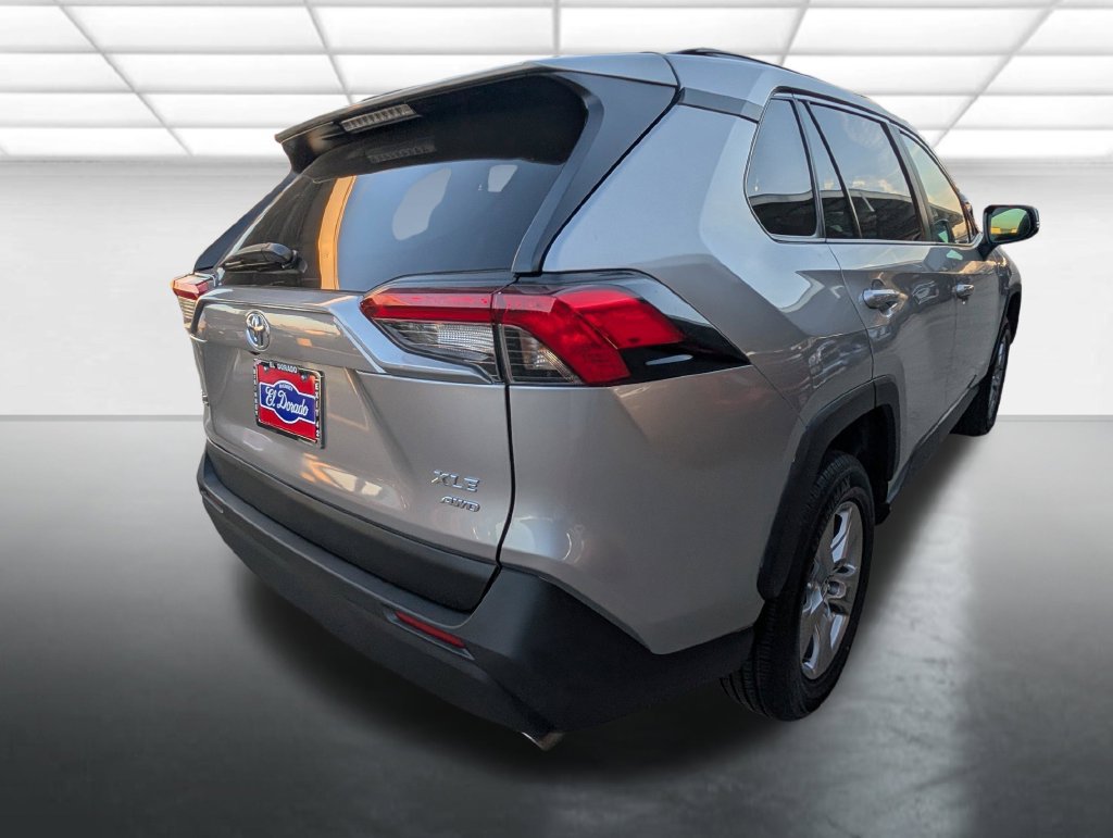 Used 2025 Toyota RAV4 XLE w/ Weather Package AWD/4WD image 26