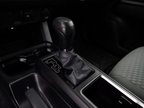 Used 2023 Toyota Tacoma SR AWD/4WD image 18
