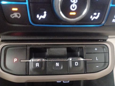 Used 2023 GMC Acadia Denali AWD/4WD image 30
