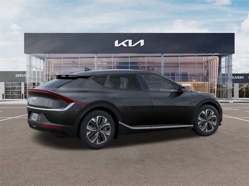 New 2024 Kia EV6 Light image 6