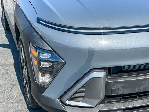 Used 2024 Hyundai Kona SEL FWD image 5