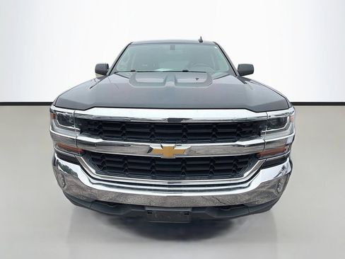 Used 2017 Chevrolet Silverado 1500 LT w/ All Star Edition AWD/4WD image 2