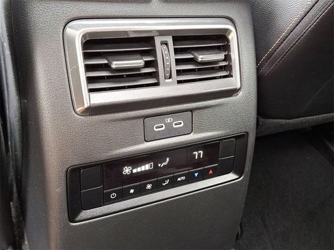 Used 2025 MAZDA CX-90 3.3 Turbo w/ Preferred Package image 12