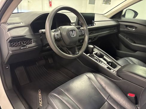 Used 2023 Honda Accord LX image 24