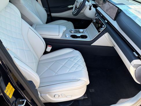 New 2026 Genesis GV80 3.5T Prestige image 14