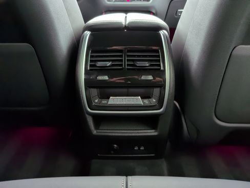 Used 2025 BMW X5 xDrive40i image 37