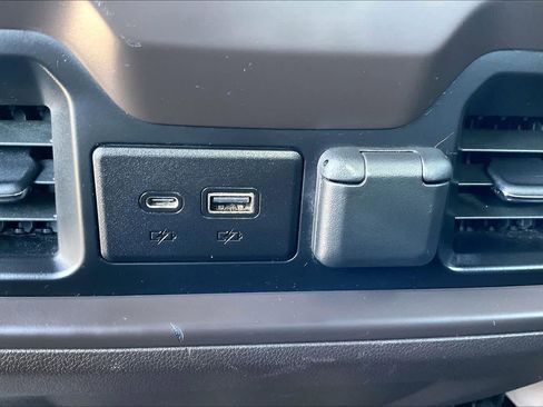 Used 2020 Chevrolet Silverado 1500 LT Trail Boss image 30