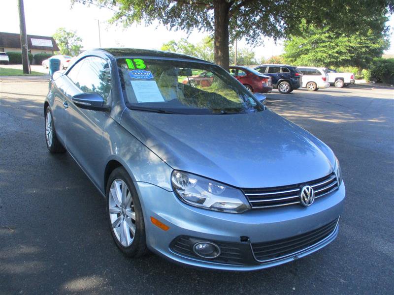 Used 2013 Volkswagen Eos Komfort FWD image 15