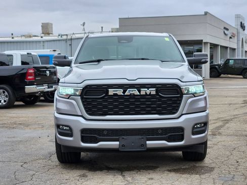 Used 2025 RAM 1500 Big Horn AWD/4WD image 5