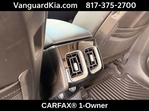 Certified 2022 Kia Sorento SX image 24